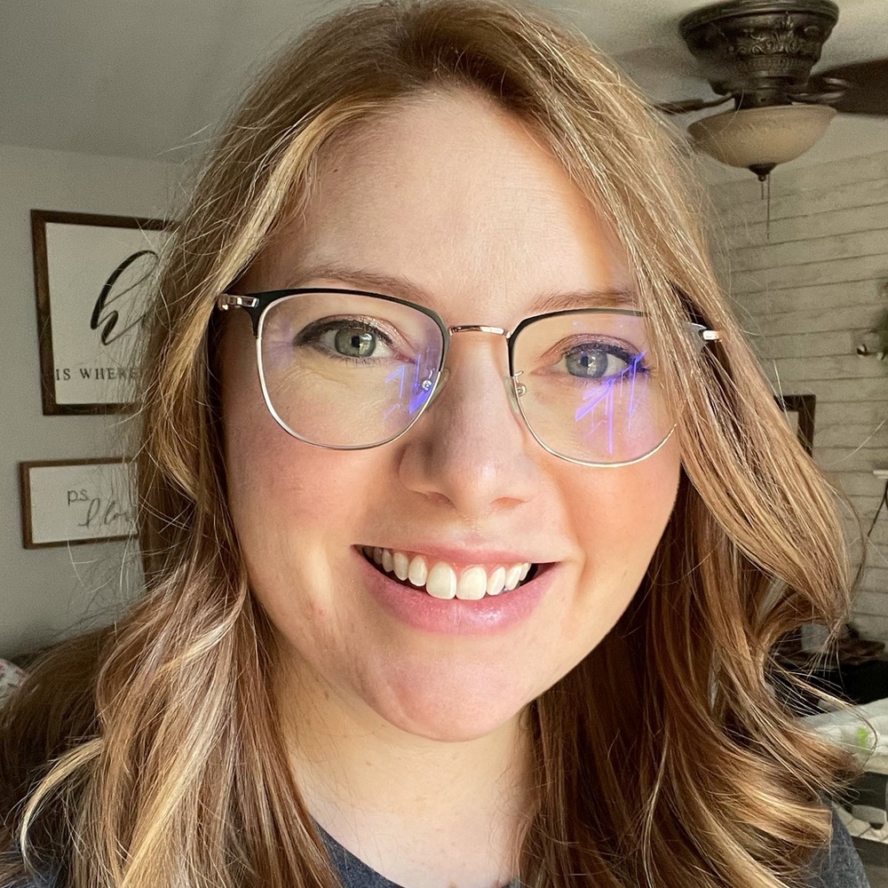 Meet your Posher, Bailey